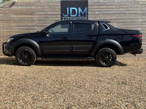 Mitsubishi L200 2.4 L200 Challenger DI-D 4WD 8