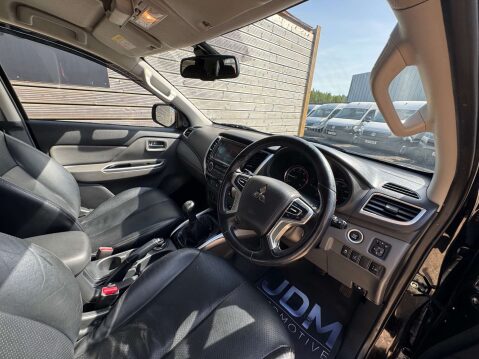 Mitsubishi L200 2.4 L200 Challenger DI-D 4WD 15