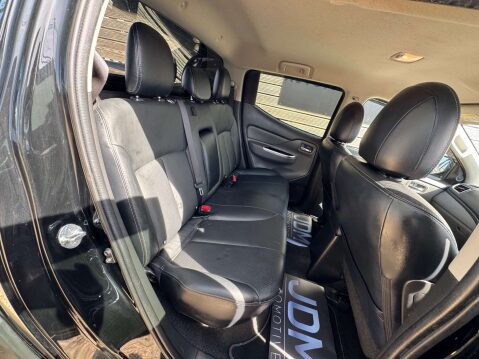 Mitsubishi L200 2.4 L200 Challenger DI-D 4WD 20