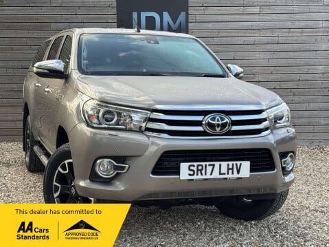 Toyota Hilux 2.4 HI-Luxury Invincible X D-4D 4WD Double Cab 4WD 5dr 1