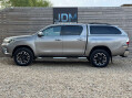 Toyota Hilux 2.4 HI-Luxury Invincible X D-4D 4WD Double Cab 4WD 5dr 9