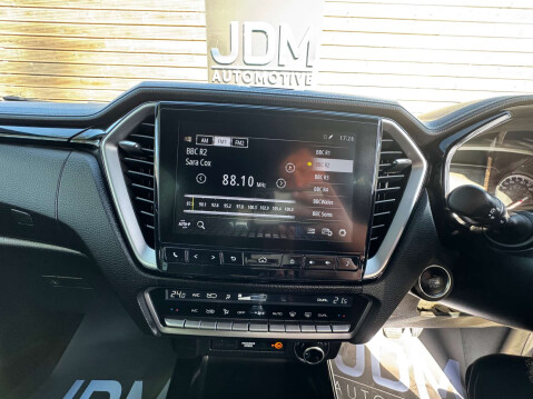 Isuzu D-Max 1.9 D-Max V-Cross 4WD 27