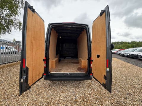 Volkswagen Crafter 2.0 Crafter CR30 Startline TDI 6