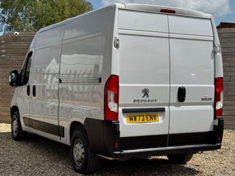 Peugeot Boxer 2.2 Boxer 335 Professional Prem+ L2H2 BHDi 10