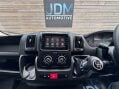 Peugeot Boxer 2.2 Boxer 335 Professional Prem+ L2H2 BHDi 23