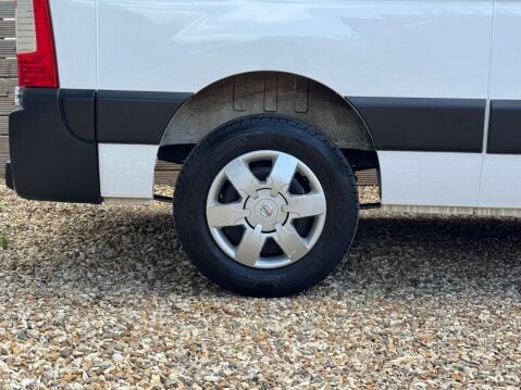 Nissan Interstar 2.3 Interstar Tekna DCI 12