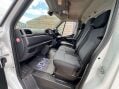 Nissan Interstar 2.3 Interstar Tekna DCI 25