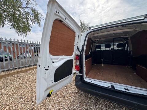 Citroen Berlingo 1.6 Berlingo 625 Enterprise Blue HDi 5dr 7