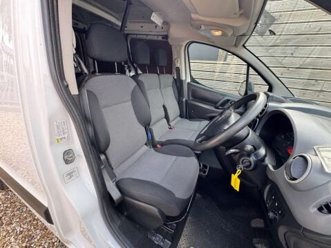 Citroen Berlingo 1.6 Berlingo 625 Enterprise Blue HDi 5dr 17