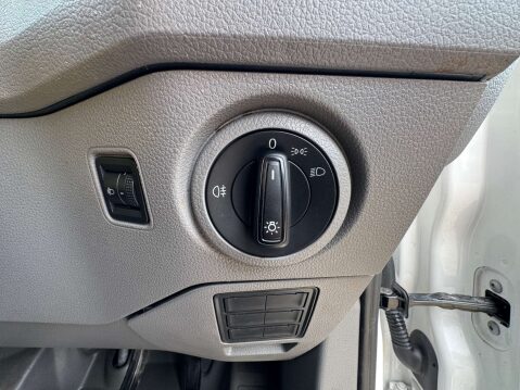 Volkswagen Crafter 2.0 Crafter CR35 Startline TDI Auto 23