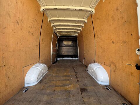 Volkswagen Crafter 2.0 Crafter CR35 Startline TDI Auto 6