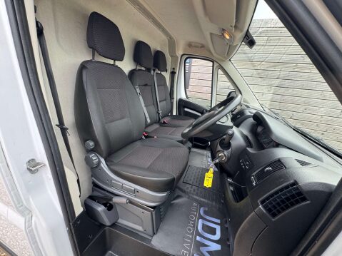 Peugeot Boxer 2.2 Boxer 335 Professional L2H2 Blue HDi 14
