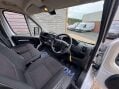 Peugeot Boxer 2.2 Boxer 335 Professional L2H2 Blue HDi 15