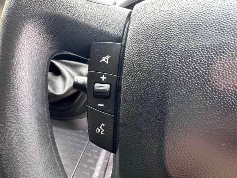 Peugeot Boxer 2.2 Boxer 335 Professional L2H2 Blue HDi 19