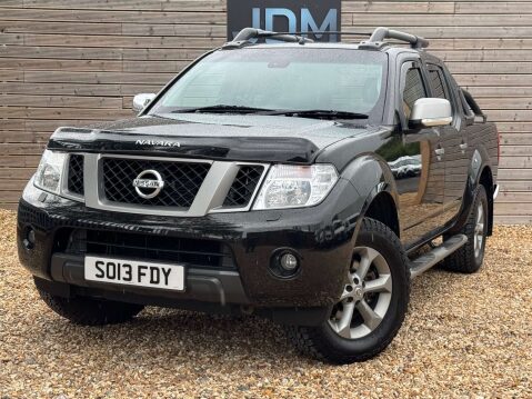 Nissan Navara 2.5 Navara Platinum dCi 4WD 5dr 9