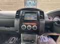 Nissan Navara 2.5 Navara Platinum dCi 4WD 5dr 22