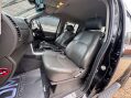 Nissan Navara 2.5 Navara Platinum dCi 4WD 5dr 26