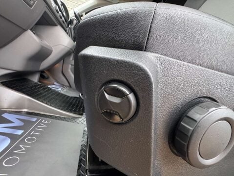 Volkswagen Crafter 2.0 TDI CR35 BlueMotion Tech Trendline Maxi Panel Van 5dr Diesel Automatic 39