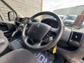 Peugeot Boxer 2.2 Boxer 335 Professional Prem+ L3H2 BHDi 18