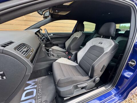 Volkswagen Golf 2.0 Golf R DSG 4WD 3dr 30