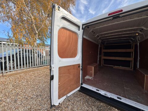 Peugeot Boxer 2.2 Boxer 435 Professional L4H2 Blue HDi 7