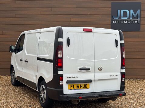 Vauxhall Vivaro 1.6 Vivaro 2900 Bi-T CDTi ecoFLEX S/S 9