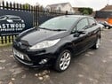 Ford Fiesta TITANIUM INDIVIDUAL