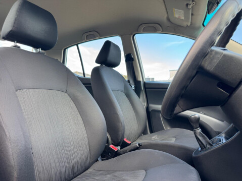 Hyundai i10 CLASSIC 21
