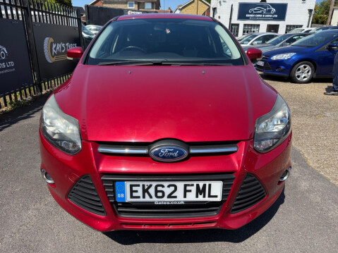 Ford Focus 1.0T EcoBoost Zetec Euro 5 (s/s) 5dr 6