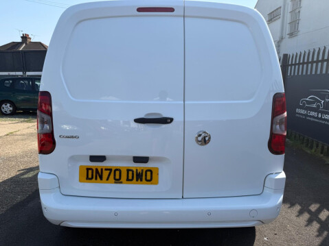 Vauxhall Combo 1.6 Turbo D 2300 Sportive L1 H1 Euro 6 (s/s) 4dr 6