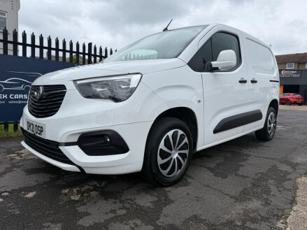 Vauxhall Combo 1.5 Turbo D 2300 Sportive L1 H1 Euro 6 4dr