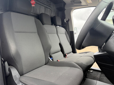 Vauxhall Combo 1.5 Turbo D 2300 Sportive L1 H1 Euro 6 4dr 16