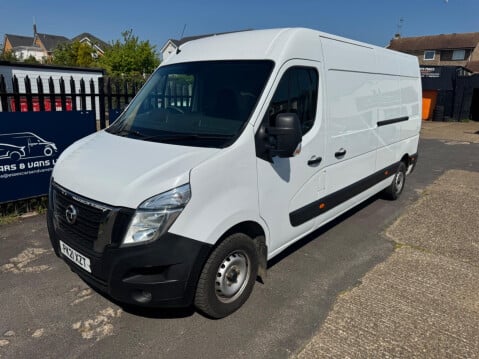 Nissan NV400 2.3 dCi 35 Tekna FWD L3 H2 Euro 6 5dr 8