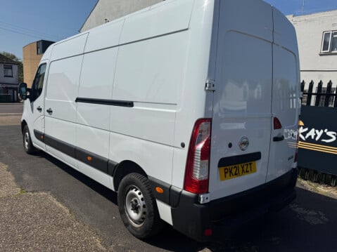Nissan NV400 2.3 dCi 35 Tekna FWD L3 H2 Euro 6 5dr 12