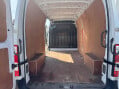 Nissan NV400 2.3 dCi 35 Tekna FWD L3 H2 Euro 6 5dr 30