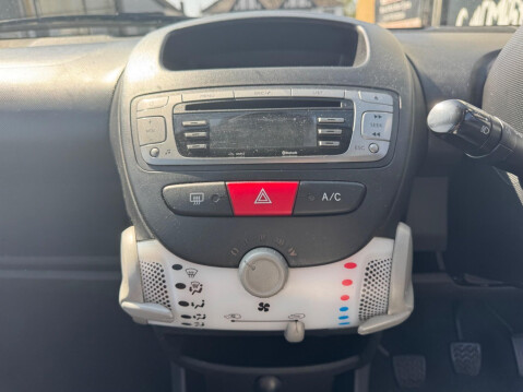 Citroen C1 1.0i VTR Euro 5 5dr 22