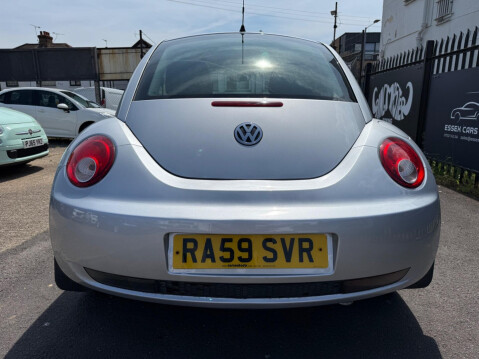 Volkswagen Beetle 1.4 16V Luna Euro 4 3dr 6