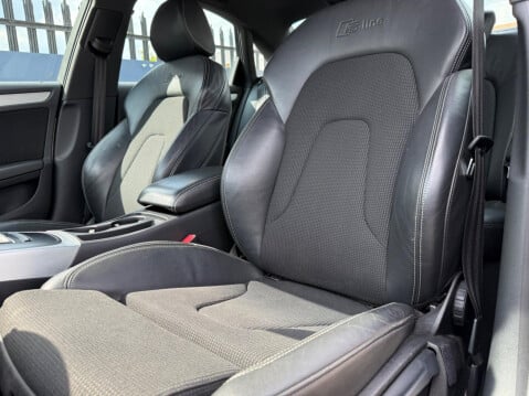 Audi A4 2.0 TFSI S line Special Edition Euro 5 (s/s) 4dr 20