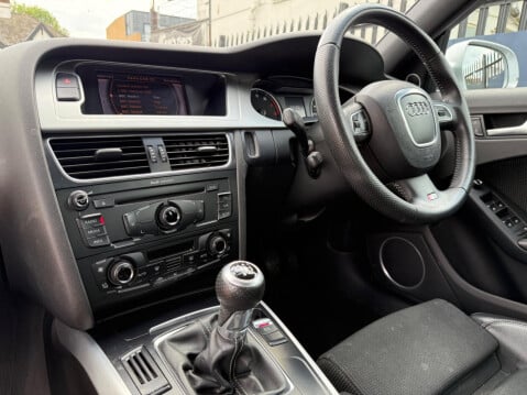 Audi A4 2.0 TFSI S line Special Edition Euro 5 (s/s) 4dr 23