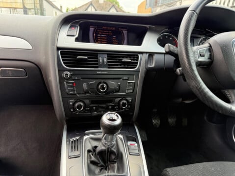 Audi A4 2.0 TFSI S line Special Edition Euro 5 (s/s) 4dr 25
