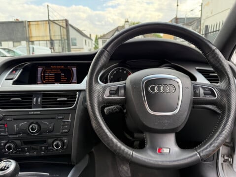 Audi A4 2.0 TFSI S line Special Edition Euro 5 (s/s) 4dr 39