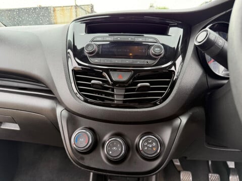 Vauxhall Viva 1.0i SE Euro 6 5dr (a/c) 20