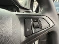 Vauxhall Viva 1.0i SE Euro 6 5dr (a/c) 29
