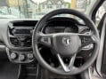 Vauxhall Viva 1.0i SE Euro 6 5dr (a/c) 33