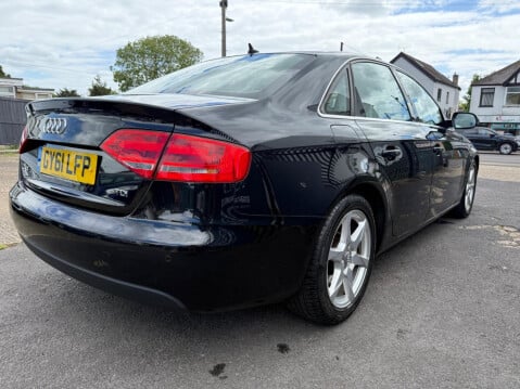 Audi A4 2.0 TDIe Technik Euro 5 (s/s) 4dr 10