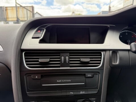Audi A4 2.0 TDIe Technik Euro 5 (s/s) 4dr 23