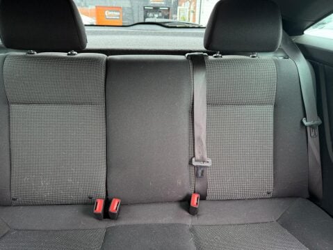 Vauxhall Astra 1.6 VVT 16v SRi Sport Hatch 3dr 21
