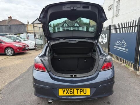 Vauxhall Astra 1.6 VVT 16v SRi Sport Hatch 3dr 35