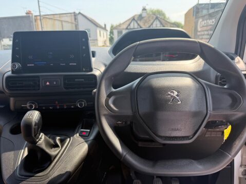 Peugeot Partner 1.5 BlueHDi 1000 Professional Standard Panel Van SWB Euro 6 (s/s) 5dr 28