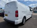 Vauxhall Vivaro 1.5 Turbo D 2900 Sportive L2 H1 Euro 6 (s/s) 5dr 8